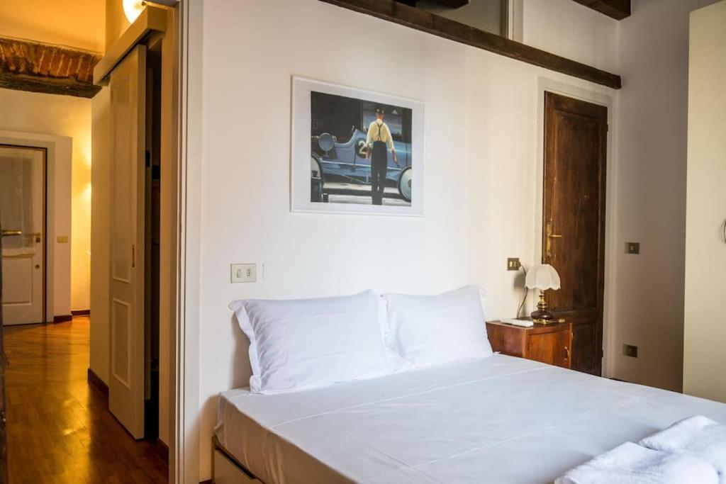 Wonderful Two Floors Apartment Milano Exteriör bild