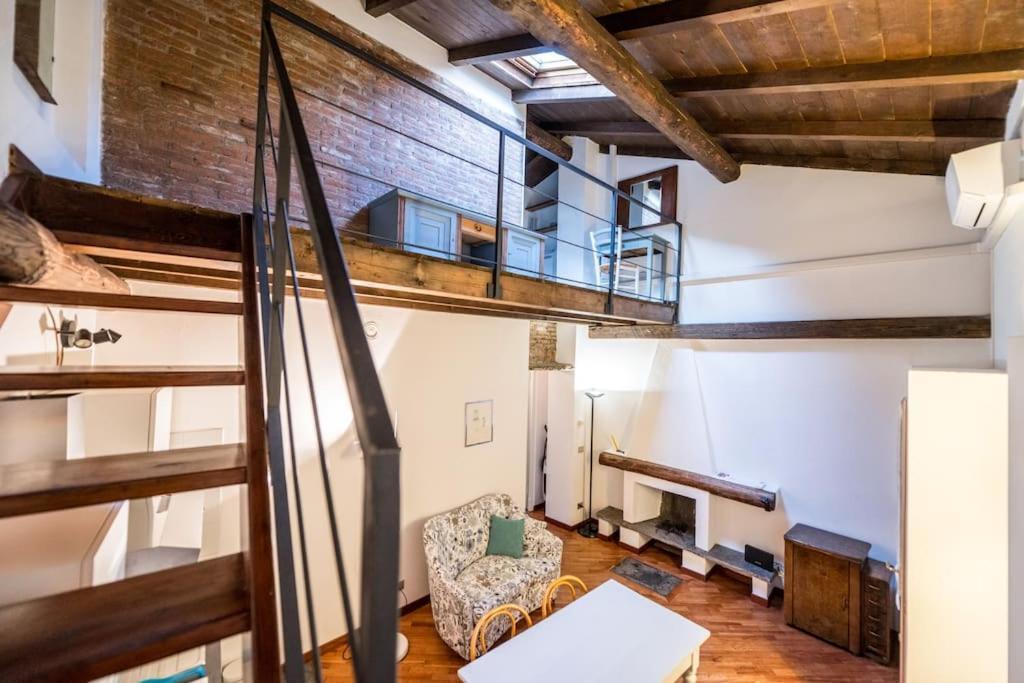 Wonderful Two Floors Apartment Milano Exteriör bild