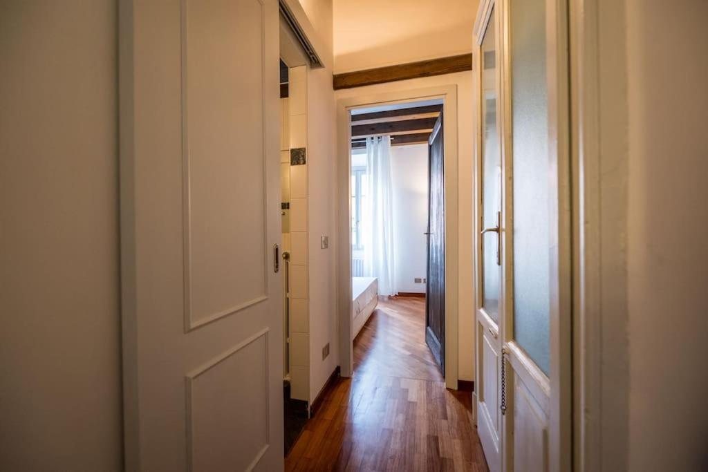 Wonderful Two Floors Apartment Milano Exteriör bild